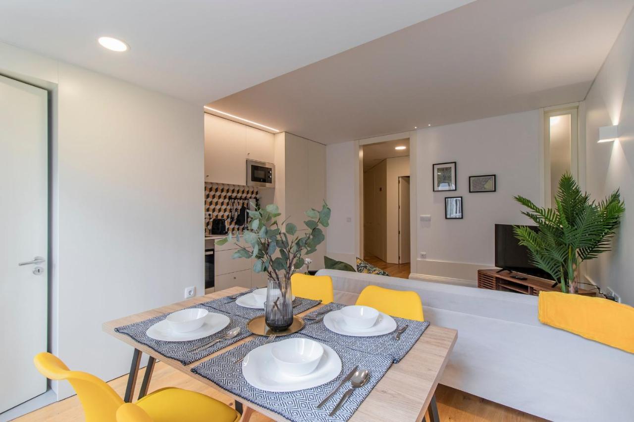 Rodrigues De Freitas 391 By Lovelystay Porto Bagian luar foto