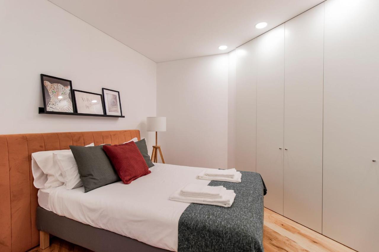 Rodrigues De Freitas 391 By Lovelystay Porto Bagian luar foto