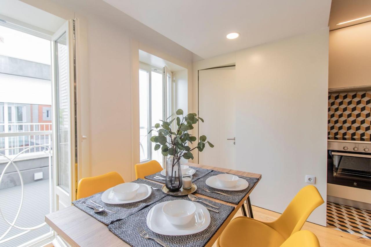 Rodrigues De Freitas 391 By Lovelystay Porto Bagian luar foto