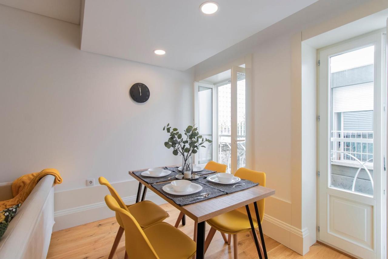 Rodrigues De Freitas 391 By Lovelystay Porto Bagian luar foto