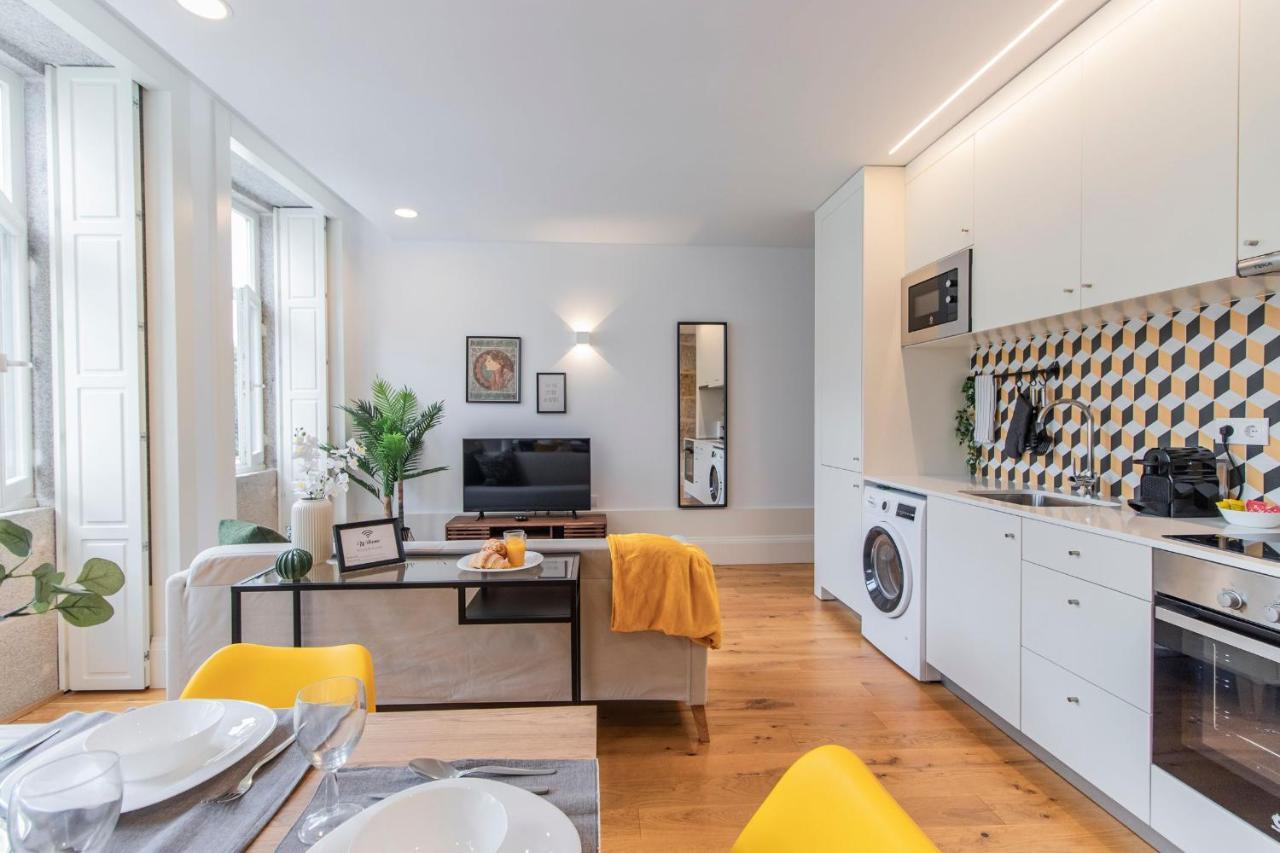 Rodrigues De Freitas 391 By Lovelystay Porto Bagian luar foto