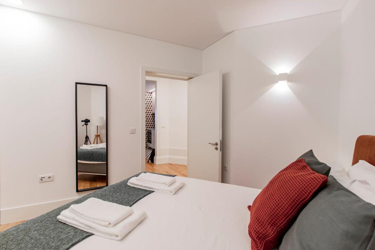Rodrigues De Freitas 391 By Lovelystay Porto Bagian luar foto