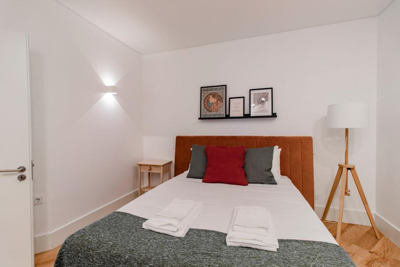Rodrigues De Freitas 391 By Lovelystay Porto Bagian luar foto