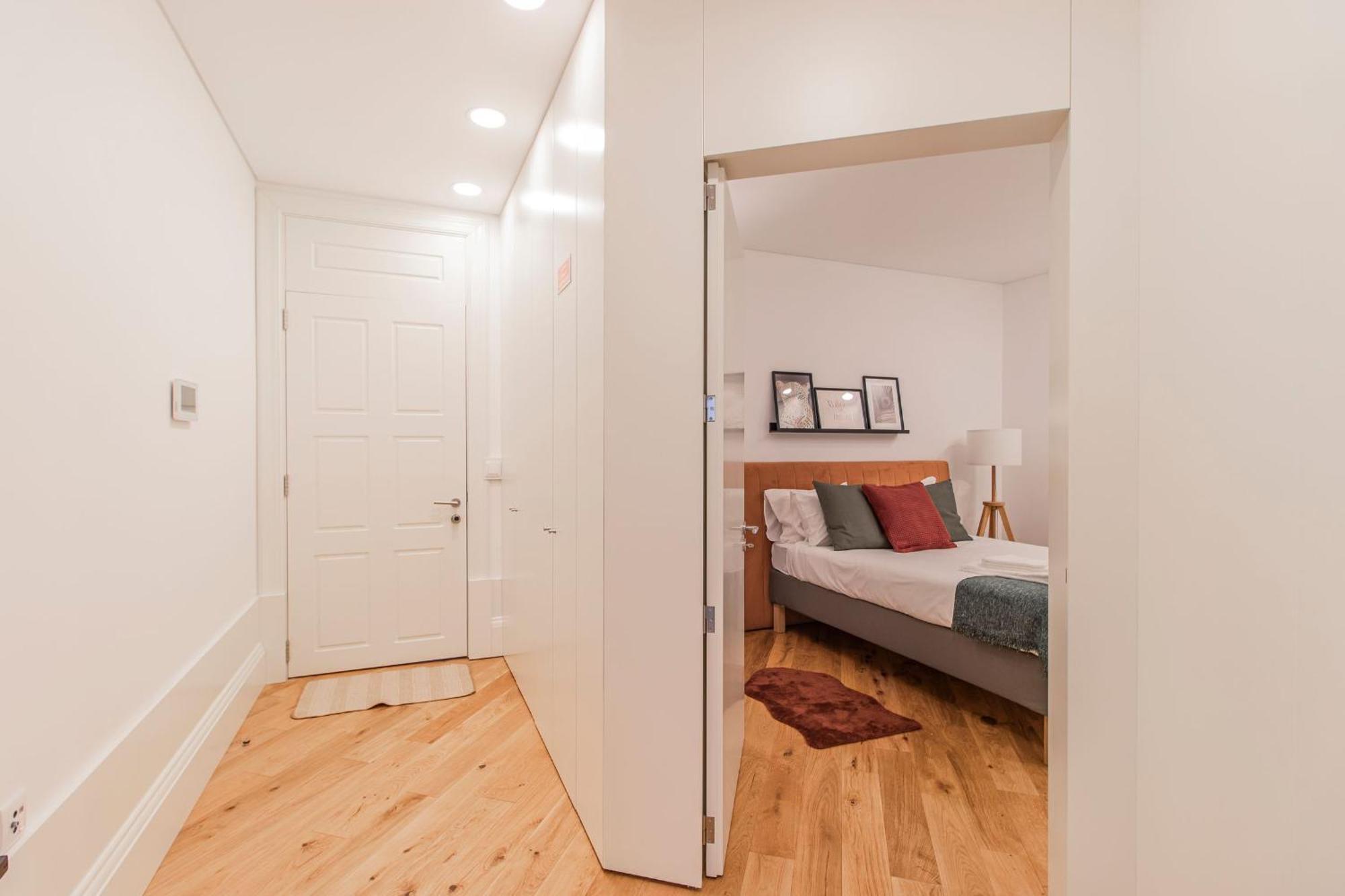 Rodrigues De Freitas 391 By Lovelystay Porto Bagian luar foto